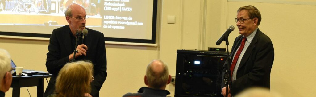 Publiek interview met de Finse componist Kalevi Aho naar aanleiding van de uitvoering van zijn Concert voor slagwerk en orkest Sieidi in De Oosterpoort in Groningen, 1 december 2022.